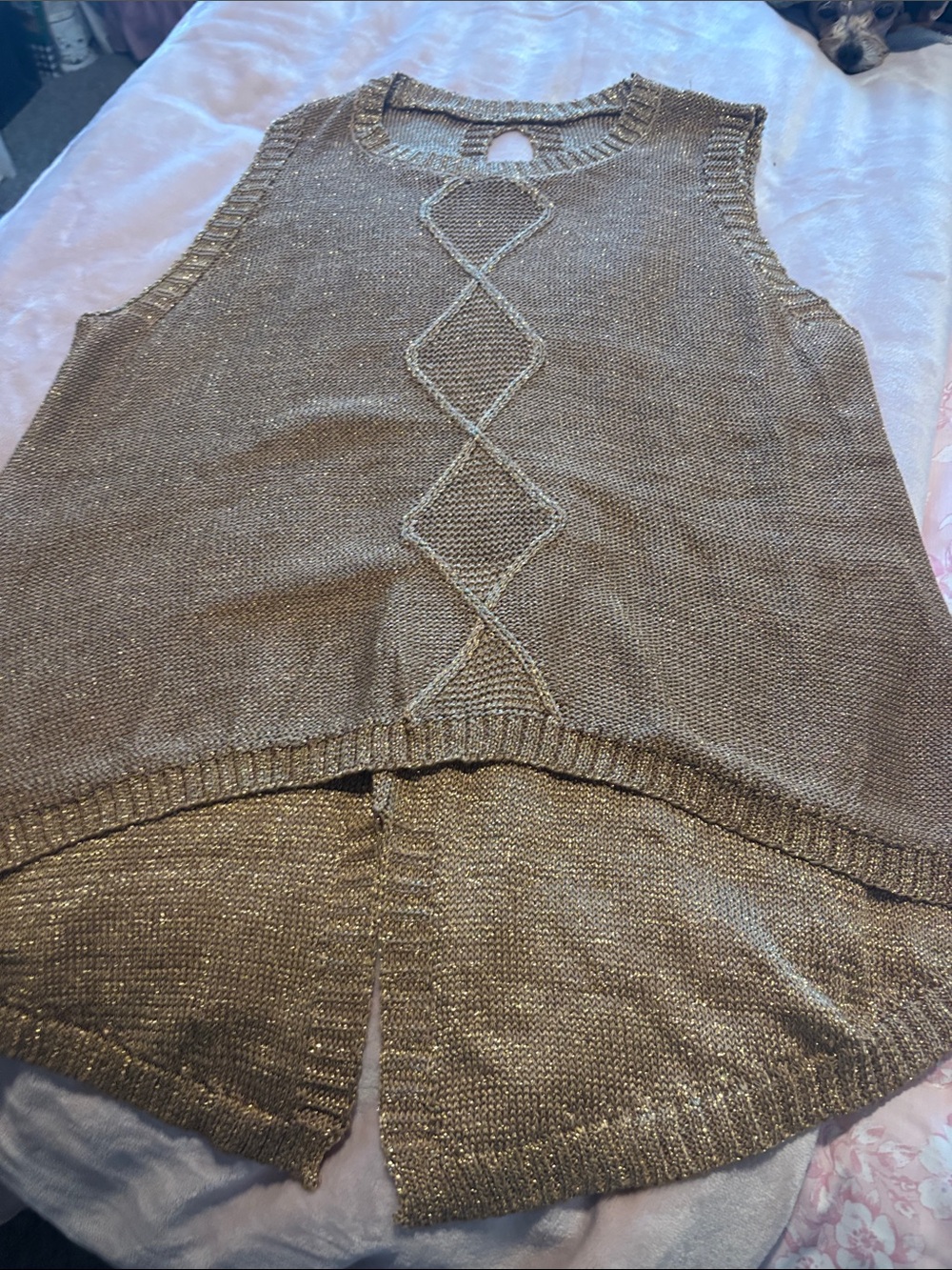 Sleeveless Shimmer Knit Top - Metallic Gold